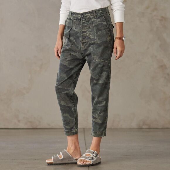 Sundry Pants - Sundance Catalog Sundry Murphy High Rise Camo Pants Size 27 NWT MSRP $188